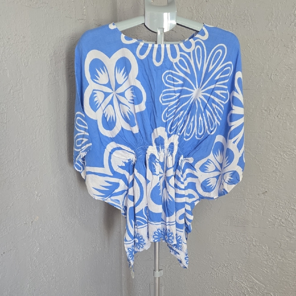 Blue and White Floral Women's Blouse Beach Costal Vacation Resort